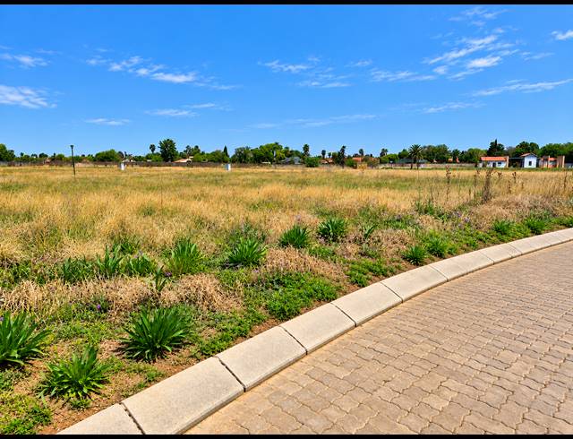 915M² VACANT LAND FOR SALE IN ARCON PARK